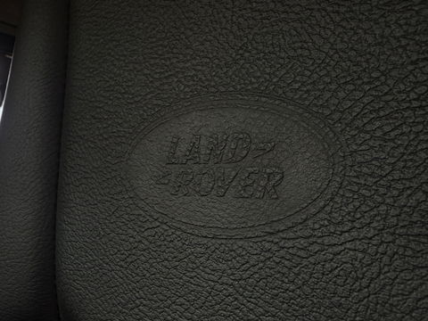 Land Rover Defender 2.4 TD4 HT 90" SE / Recaro / grijs kenteken / LED / *NAP*