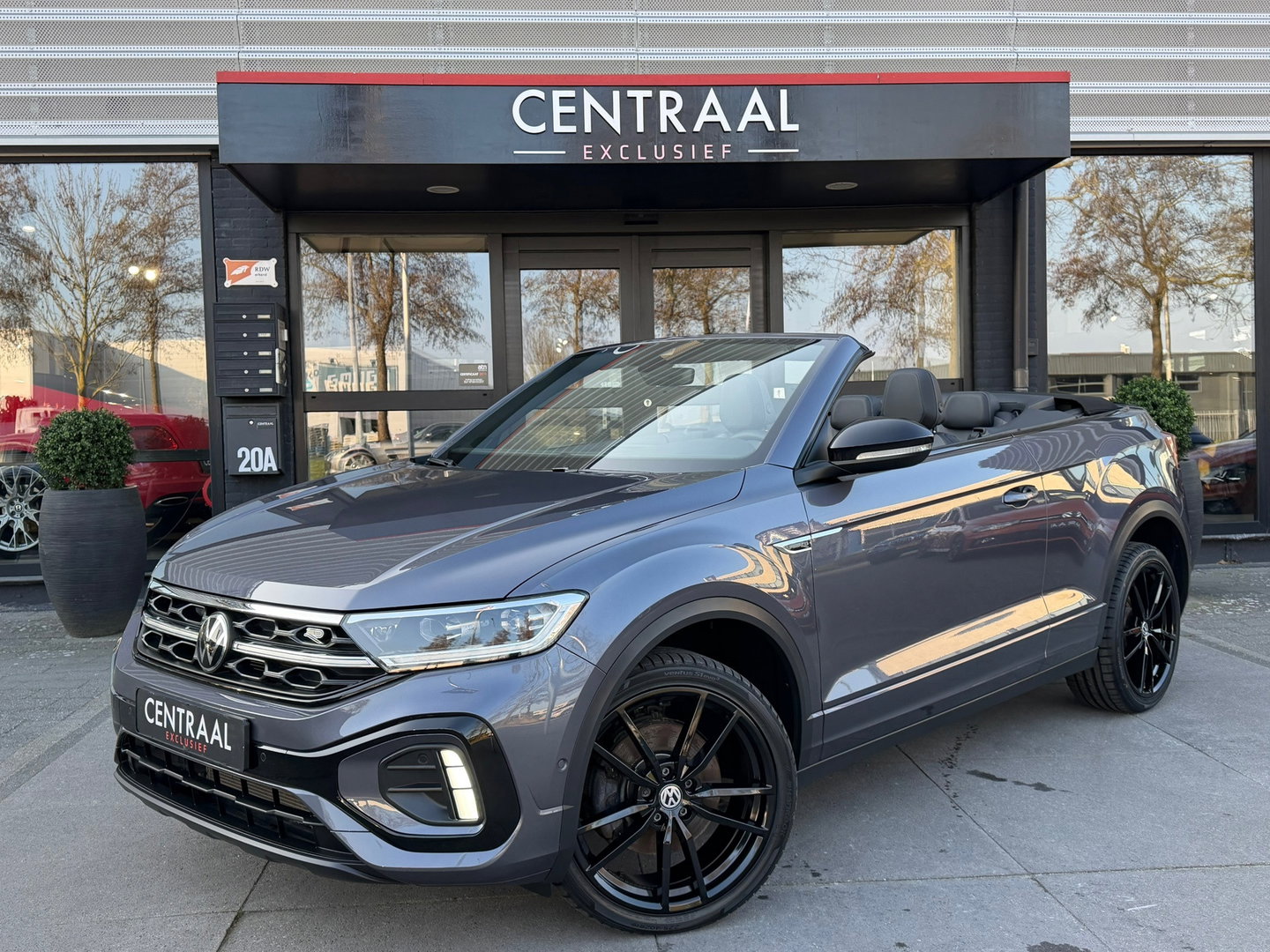 Volkswagen T-Roc Cabrio 1.5 TSI R-Line 150PK|ACC|Carplay|IQ-lights|Virtiual-Cockpit|Camera