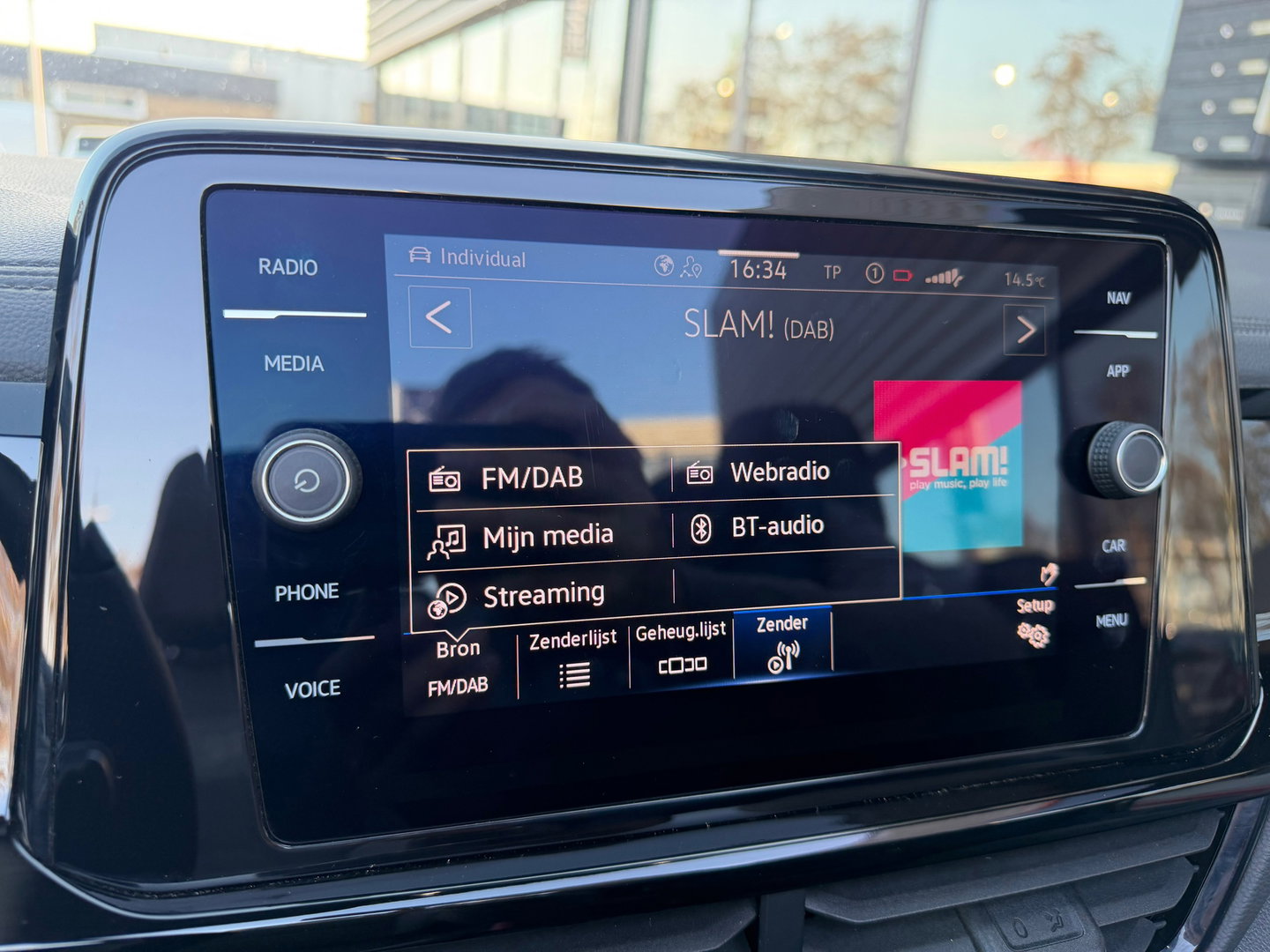 Volkswagen T-Roc Cabrio 1.5 TSI R-Line 150PK|ACC|Carplay|IQ-lights|Virtiual-Cockpit|Camera