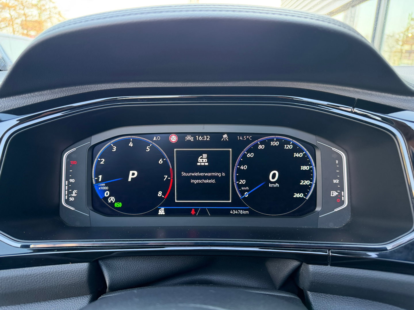 Volkswagen T-Roc Cabrio 1.5 TSI R-Line 150PK|ACC|Carplay|IQ-lights|Virtiual-Cockpit|Camera