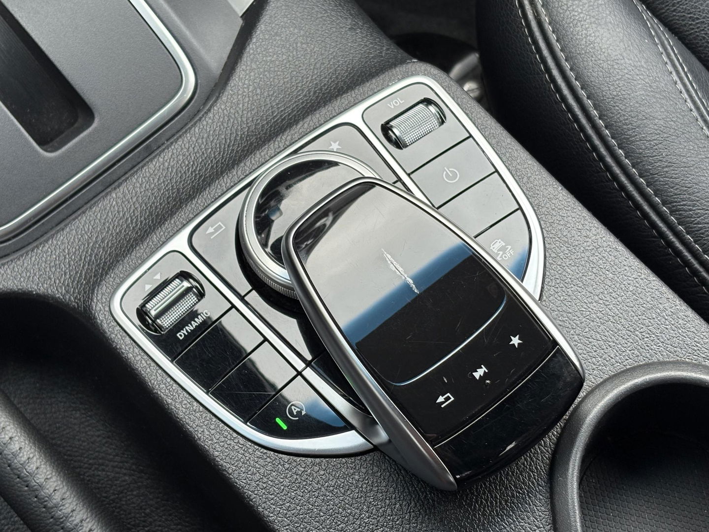 Mercedes-Benz X-Klasse 350 3.0 V6 4-MATIC POWER | 5 PERSOONS | Grijs kenteken | 360 GRADEN CAMERA | LEER |