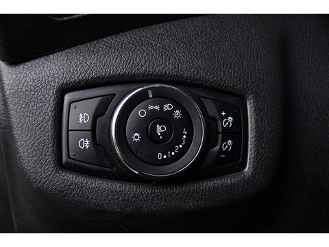 Ford Transit Connect 1.5 TDCI L1 PB Edition Cruise, 120pk, sensoren, Stoelverwarming, Trekhaak, Automaat, 3 zits, Airco, Uniek!