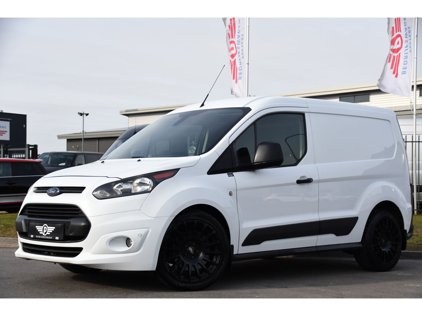 Ford Transit Connect 1.5 TDCI L1 PB Edition Cruise, 120pk, sensoren, Stoelverwarming, Trekhaak, Automaat, 3 zits, Airco, Uniek!