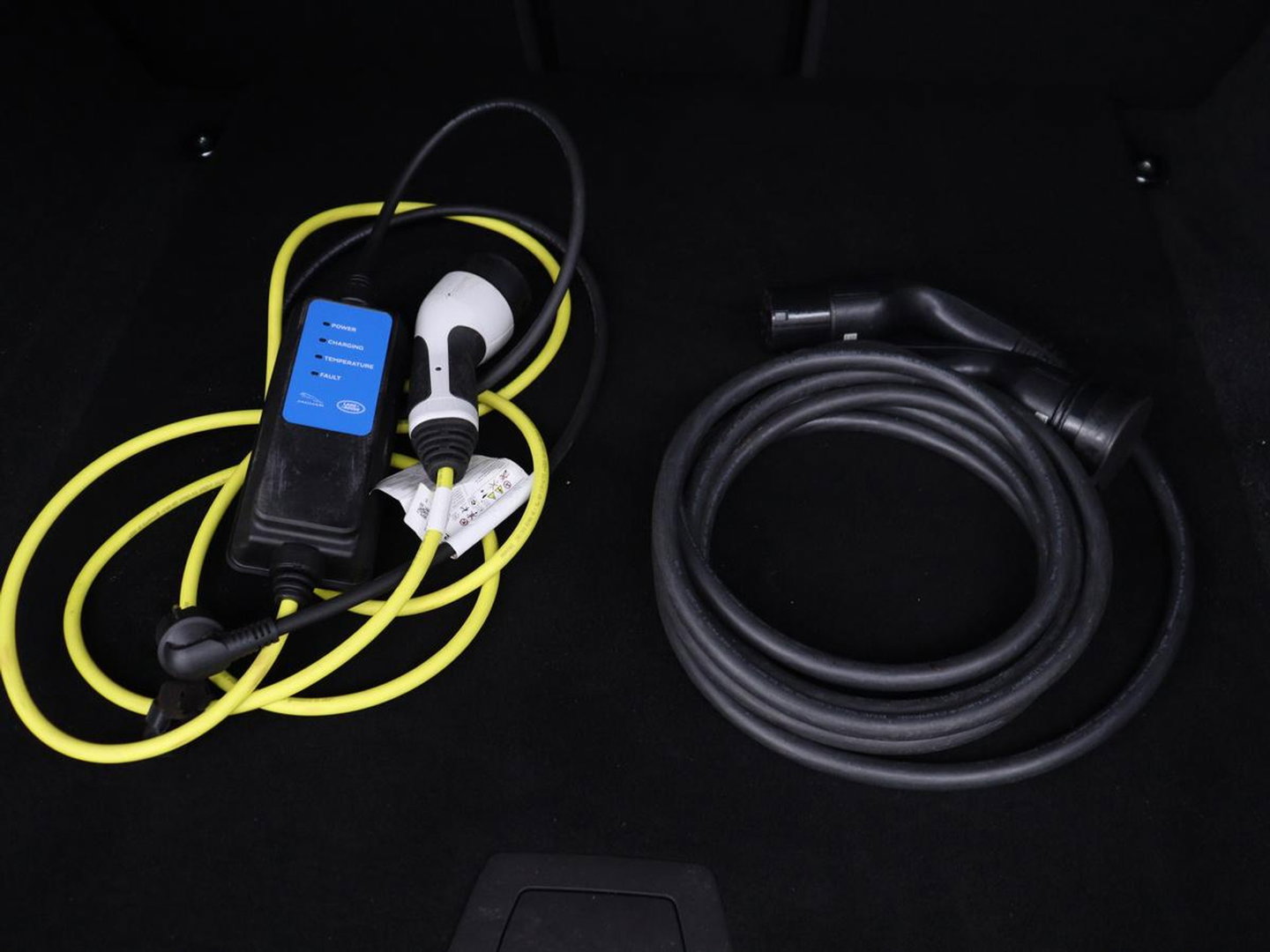 Jaguar I-PACE EV320 S Business Pack 90kWh | SOH 91% | Stoelverwarming | 360 Camera | Carplay | Meridian Surround | Full LED | Navigatie