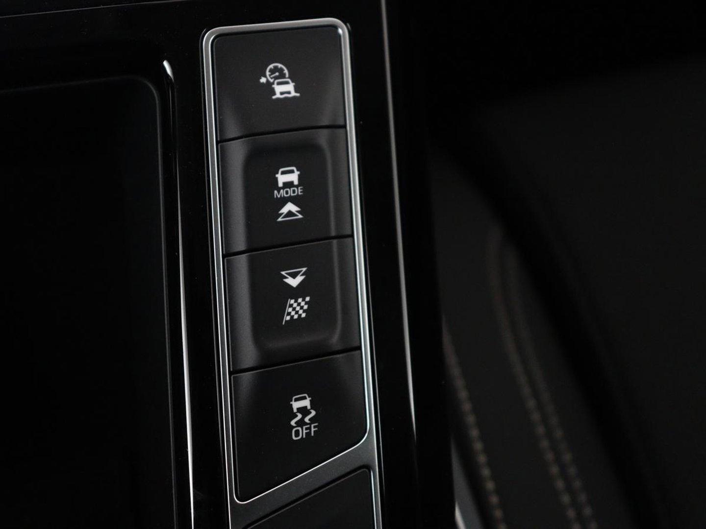 Jaguar I-PACE EV320 S Business Pack 90kWh | SOH 91% | Stoelverwarming | 360 Camera | Carplay | Meridian Surround | Full LED | Navigatie