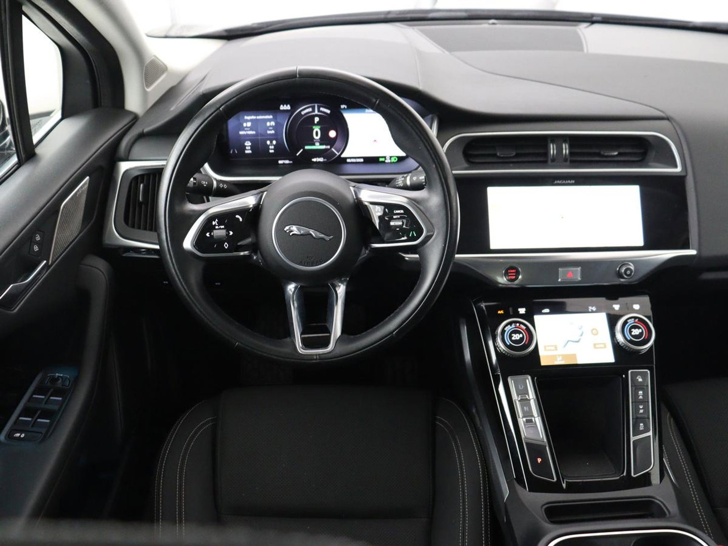 Jaguar I-PACE EV320 S Business Pack 90kWh | SOH 91% | Stoelverwarming | 360 Camera | Carplay | Meridian Surround | Full LED | Navigatie