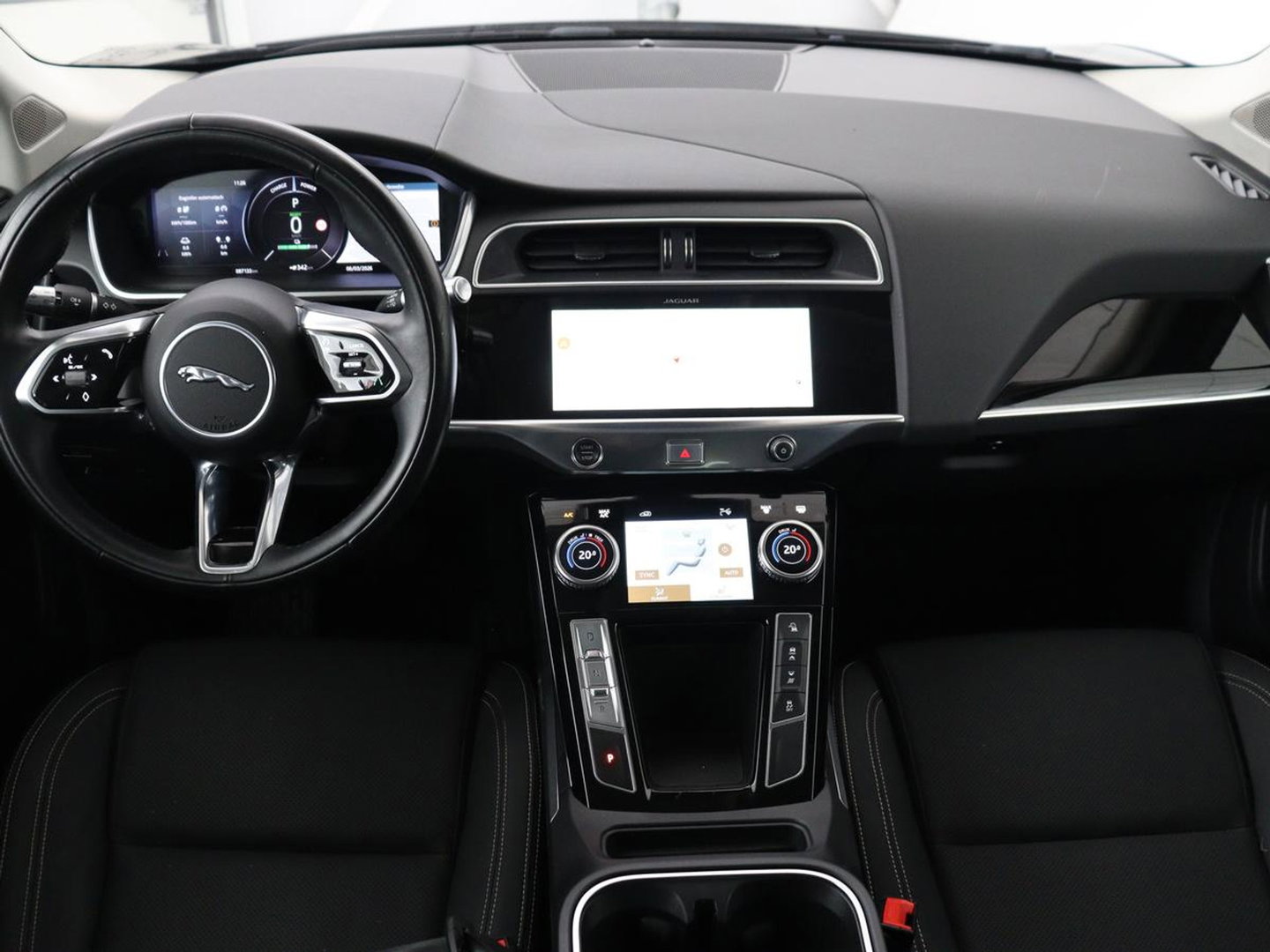 Jaguar I-PACE EV320 S Business Pack 90kWh | SOH 91% | Stoelverwarming | 360 Camera | Carplay | Meridian Surround | Full LED | Navigatie