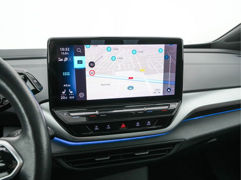 Volkswagen ID.4 First Max 77 kWh [ 3-Fase ] {SOH-81%} (INCL.BTW) Aut. *PANO | HEAD-UP | LEATHER-FABRIC | FULL-LED | MEMORY-PACK | TOP-VIEW | BLIND-SPOT | HEATED-SPORTSEATS | DIGI-COCKPIT | DAB+ | 19''ALU*