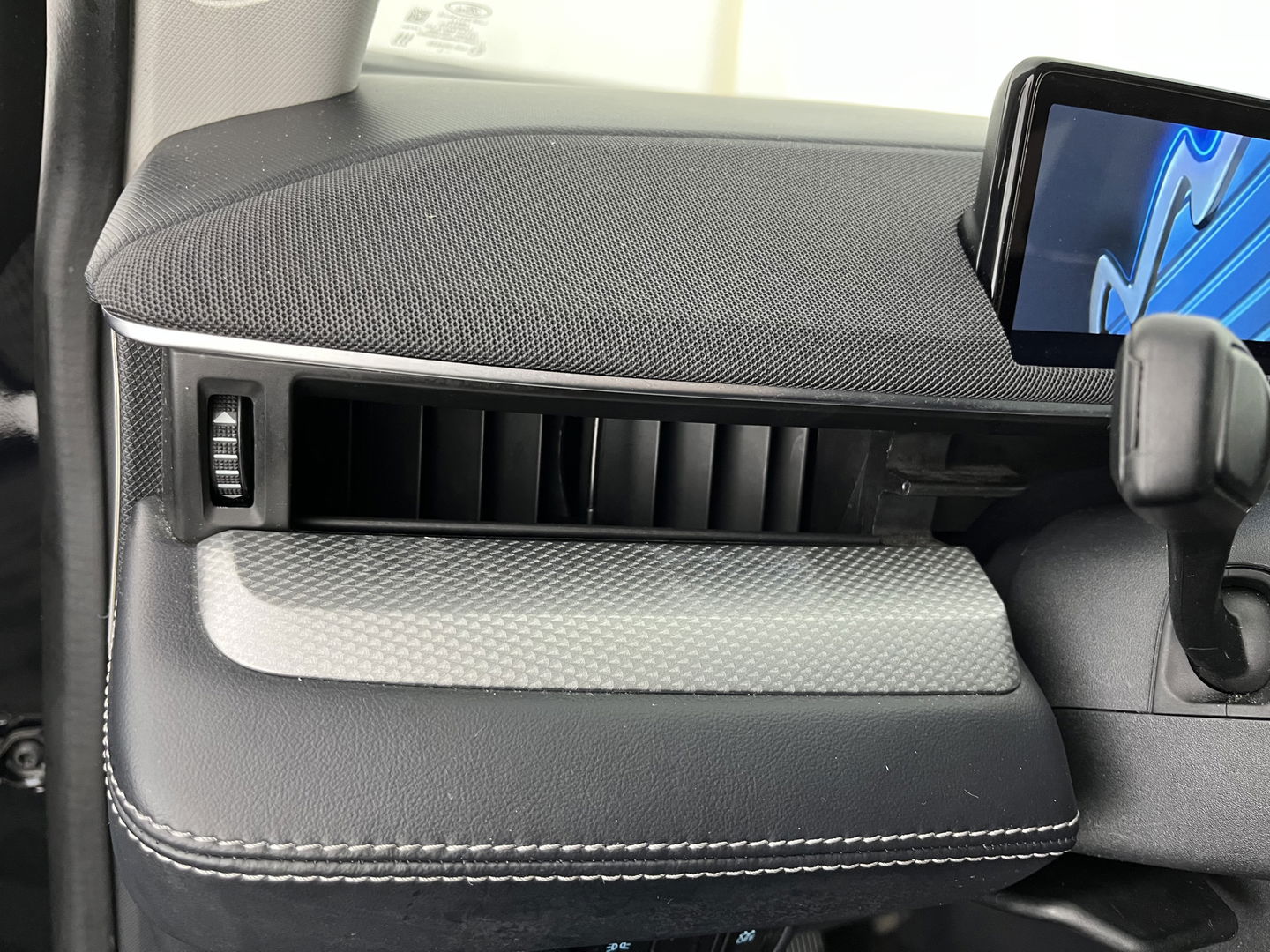 Ford Mustang Mach-E RWD 75 kWh [ 3-Fase-11kW ] {SOH-83%} (INCL-BTW)  Aut. *LEATHER | FULL-LED | DAB | DIGI-COCKPIT | KEYLESS | NAVI-FULLMAP | CARPLAY | HEATED-COMFORTSEATS | TOPVIEW | ADAPTIVE-CRUISE | PRIVACY-GLASS | 18'' ALU*