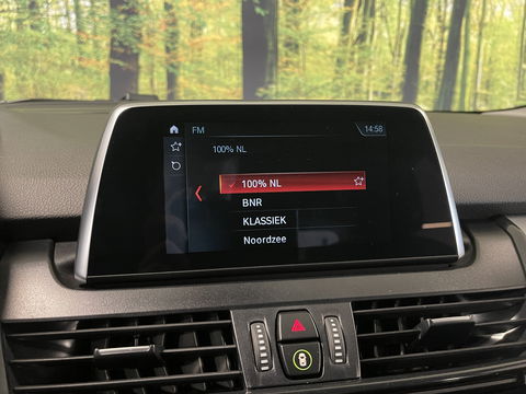 BMW 2 Serie Active Tourer 225xe iPerformance High Executive | Rijmodus Regeling | Stuurwielverwarming | Stoelverwarming | Lane Assist | Spraakbediening |