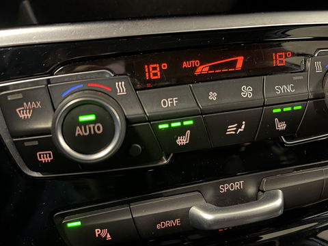 BMW 2 Serie Active Tourer 225xe iPerformance High Executive | Rijmodus Regeling | Stuurwielverwarming | Stoelverwarming | Lane Assist | Spraakbediening |