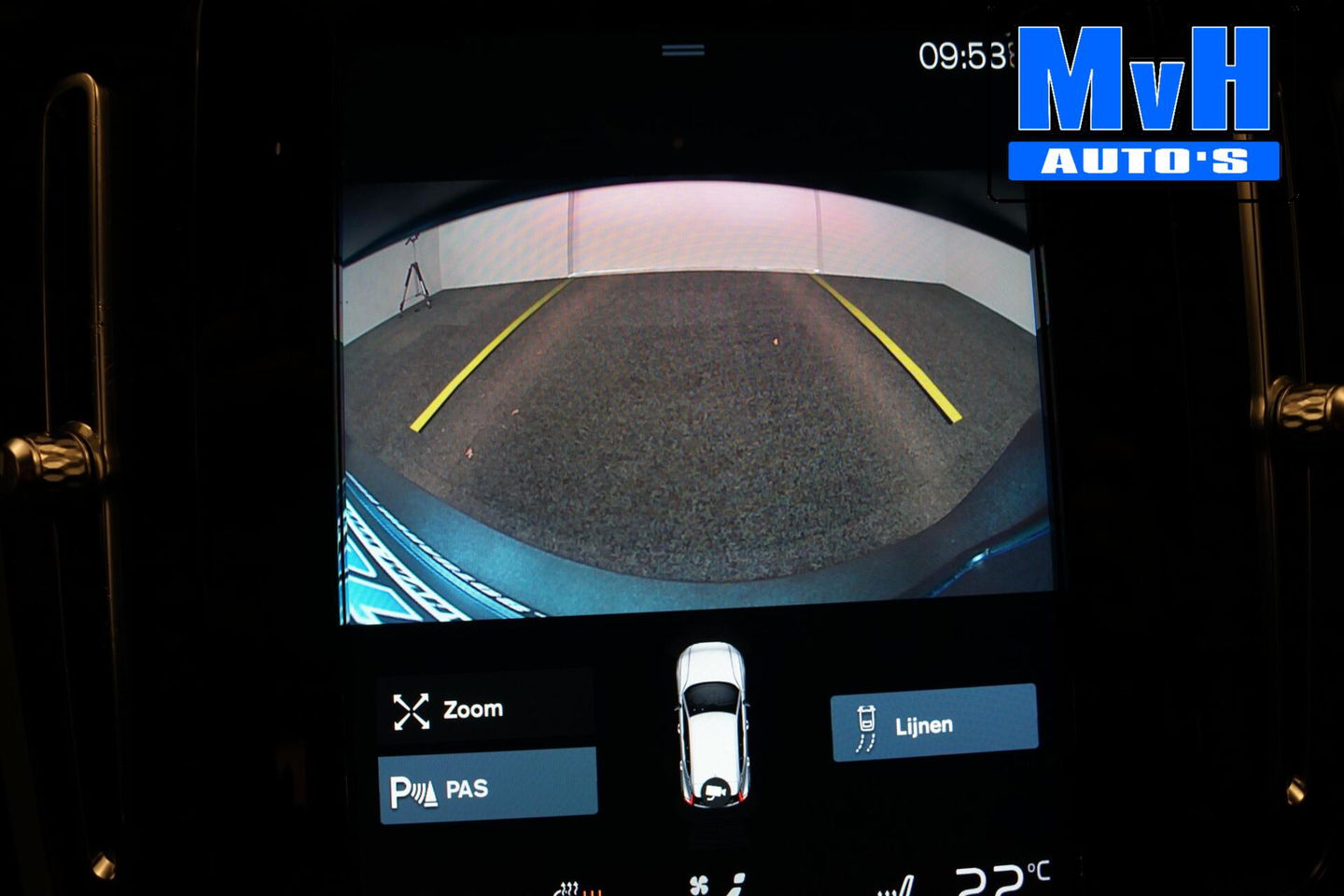 Volvo XC40 1.5 T5 Recharge Momentum|STOEL/STUUR.VERW|CAMERA