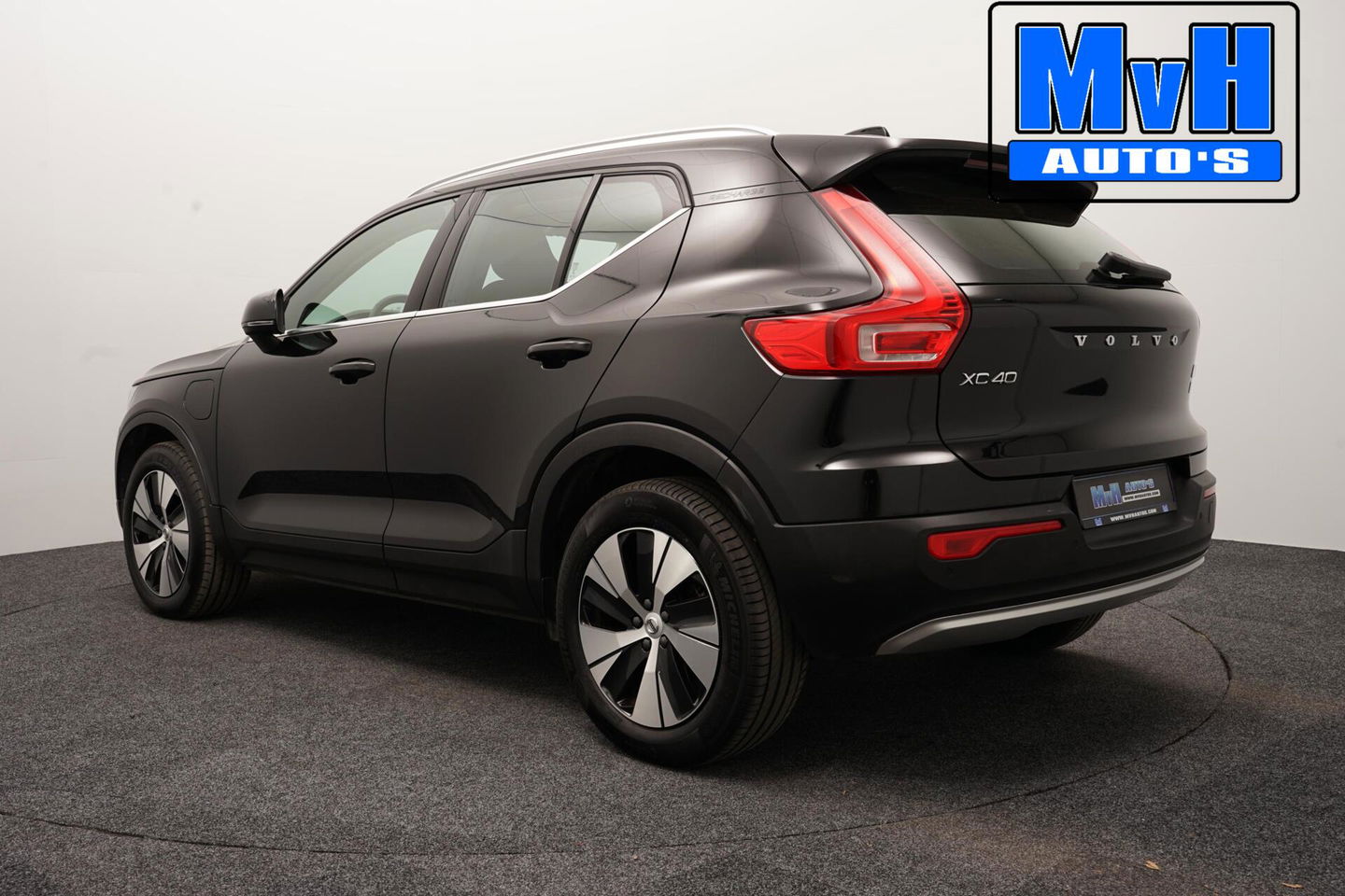 Volvo XC40 1.5 T5 Recharge Momentum|STOEL/STUUR.VERW|CAMERA