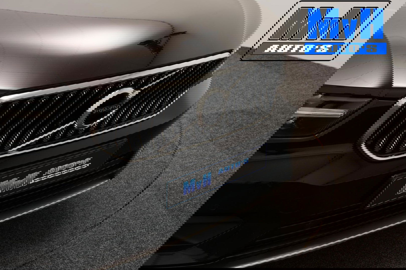 Volvo XC40 1.5 T5 Recharge Momentum|STOEL/STUUR.VERW|CAMERA