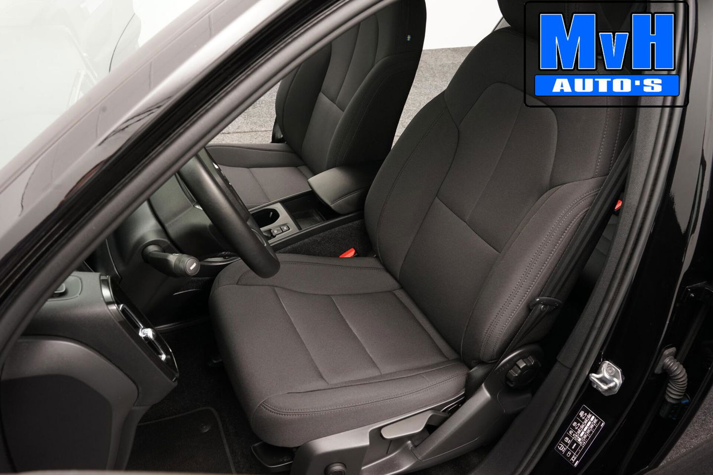 Volvo XC40 1.5 T5 Recharge Momentum|STOEL/STUUR.VERW|CAMERA