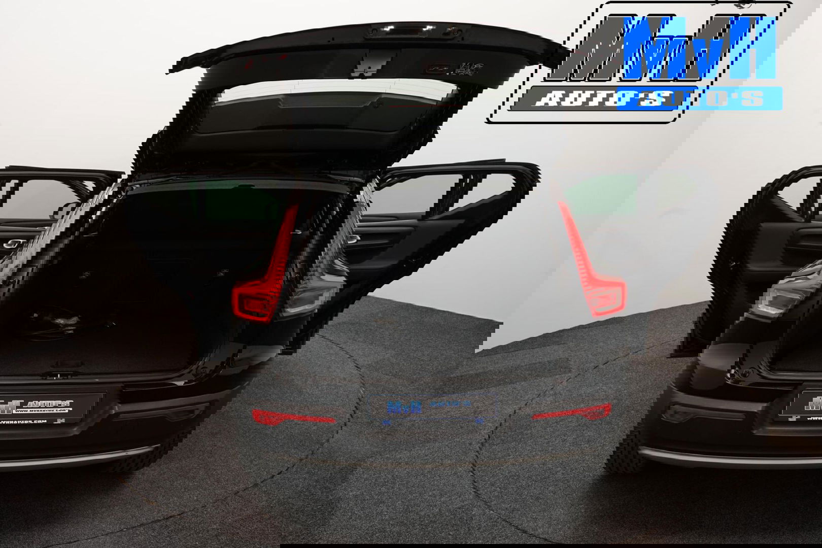 Volvo XC40 1.5 T5 Recharge Momentum|STOEL/STUUR.VERW|CAMERA