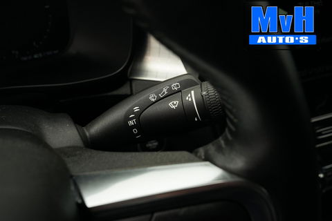Volvo XC40 1.5 T5 Recharge Momentum|STOEL/STUUR.VERW|CAMERA