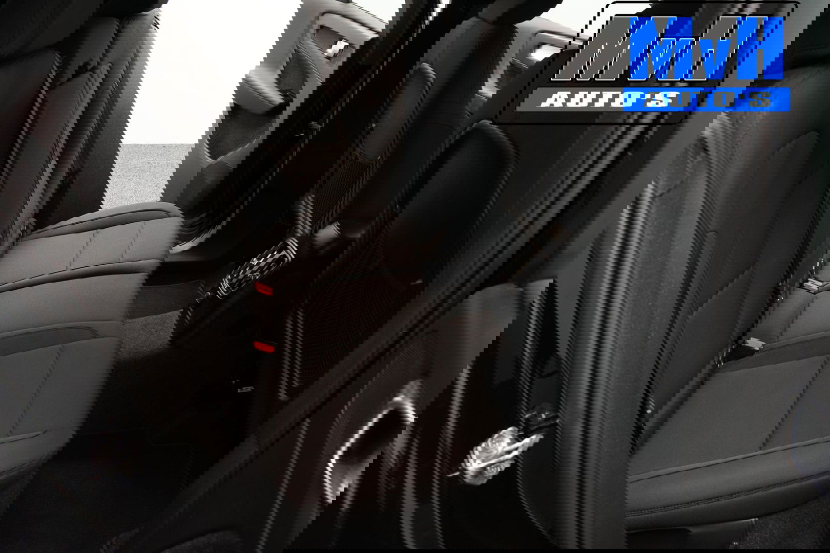 Volvo XC40 1.5 T5 Recharge Momentum|STOEL/STUUR.VERW|CAMERA