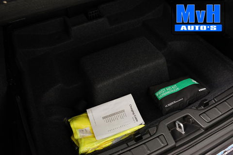 Volvo XC40 1.5 T5 Recharge Momentum|STOEL/STUUR.VERW|CAMERA