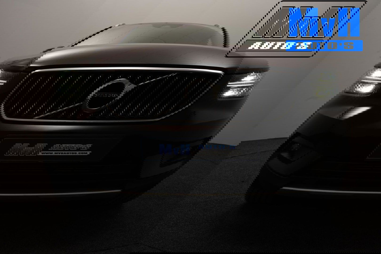 Volvo XC40 1.5 T5 Recharge Momentum|STOEL/STUUR.VERW|CAMERA