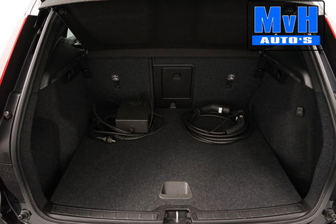Volvo XC40 1.5 T5 Recharge R-Design|PANO|STOEL/STUUR.VERW|H/K.AUDIO