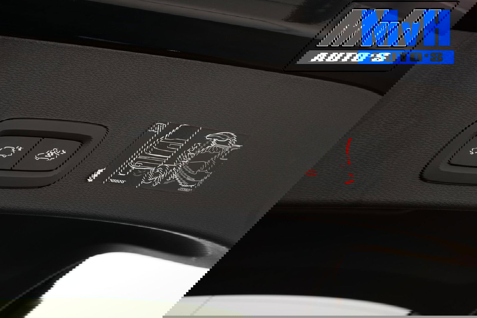 Volvo XC40 1.5 T5 Recharge R-Design|PANO|STOEL/STUUR.VERW|H/K.AUDIO