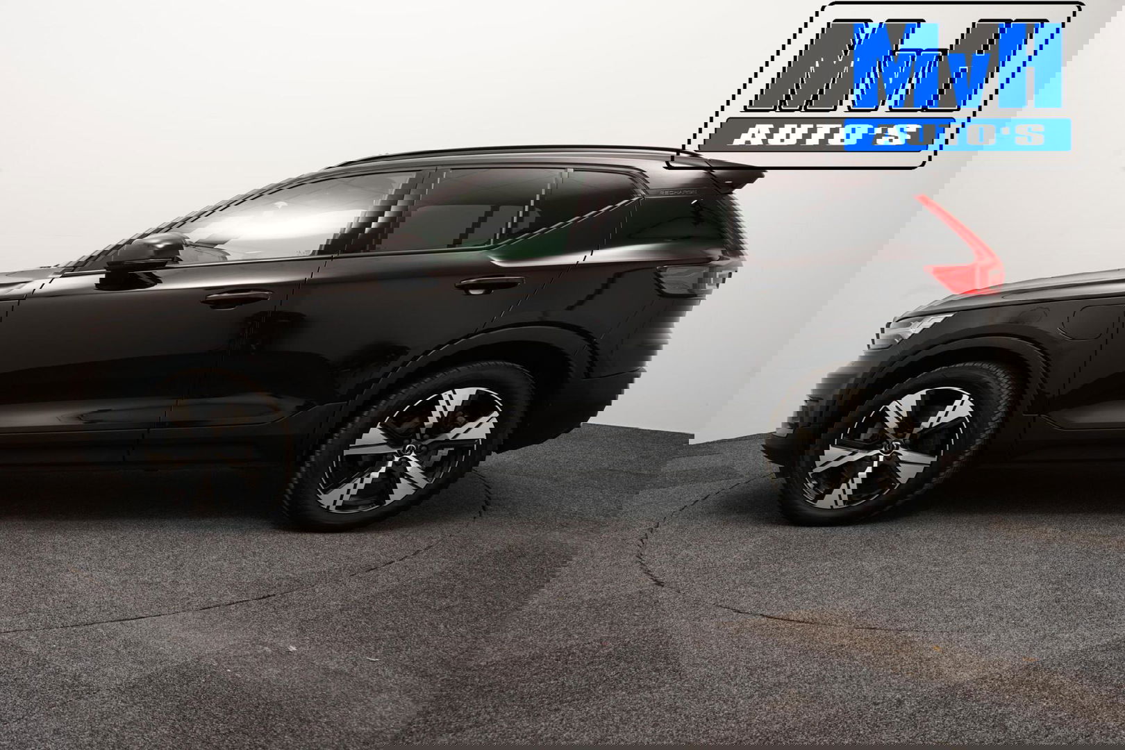 Volvo XC40 1.5 T5 Recharge R-Design|PANO|STOEL/STUUR.VERW|H/K.AUDIO