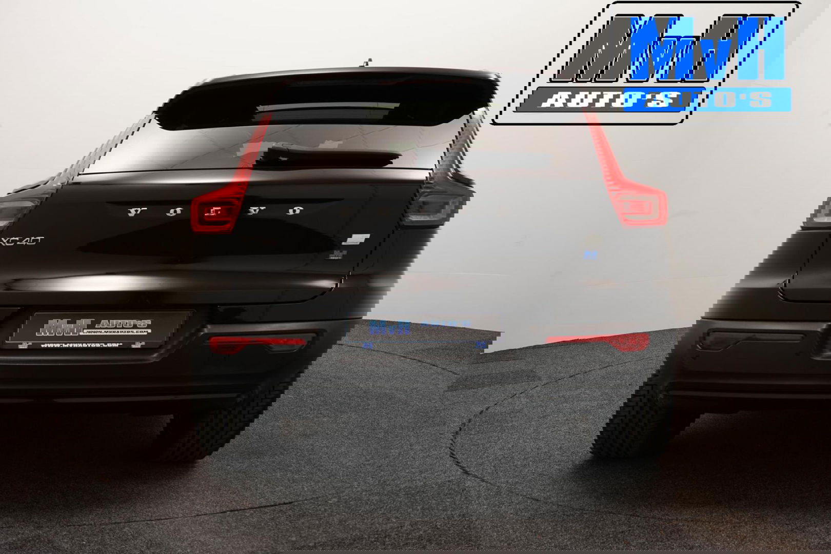 Volvo XC40 1.5 T5 Recharge R-Design|PANO|STOEL/STUUR.VERW|H/K.AUDIO