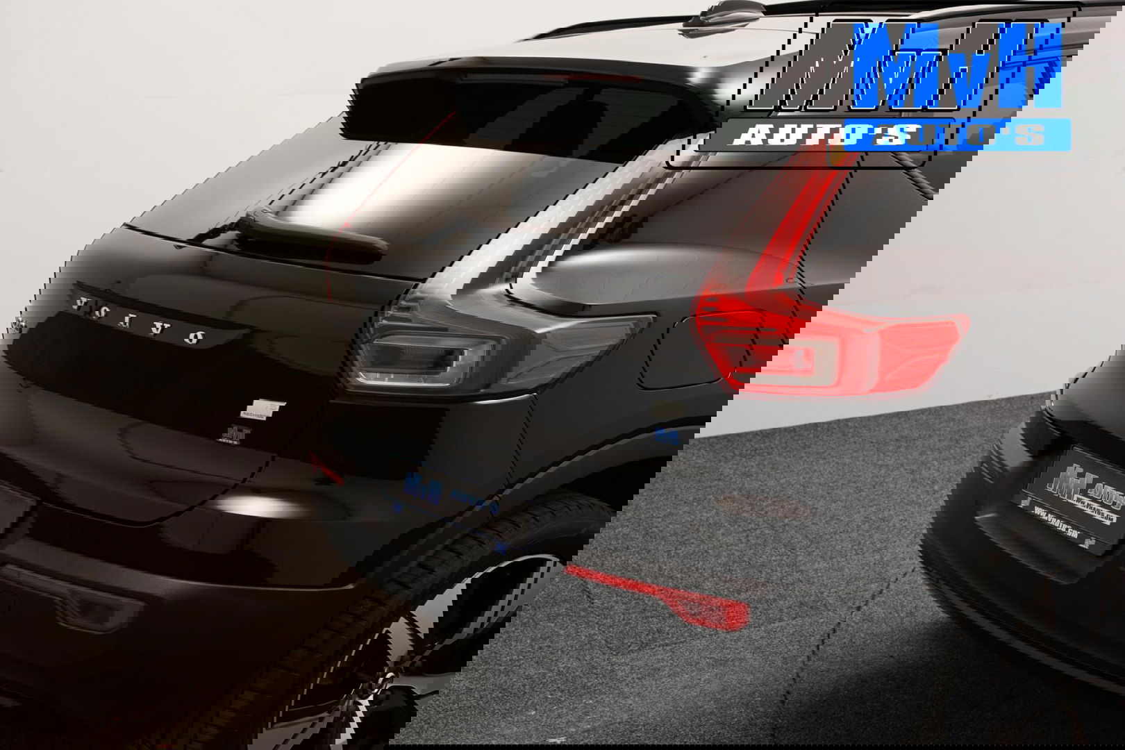 Volvo XC40 1.5 T5 Recharge R-Design|PANO|STOEL/STUUR.VERW|H/K.AUDIO