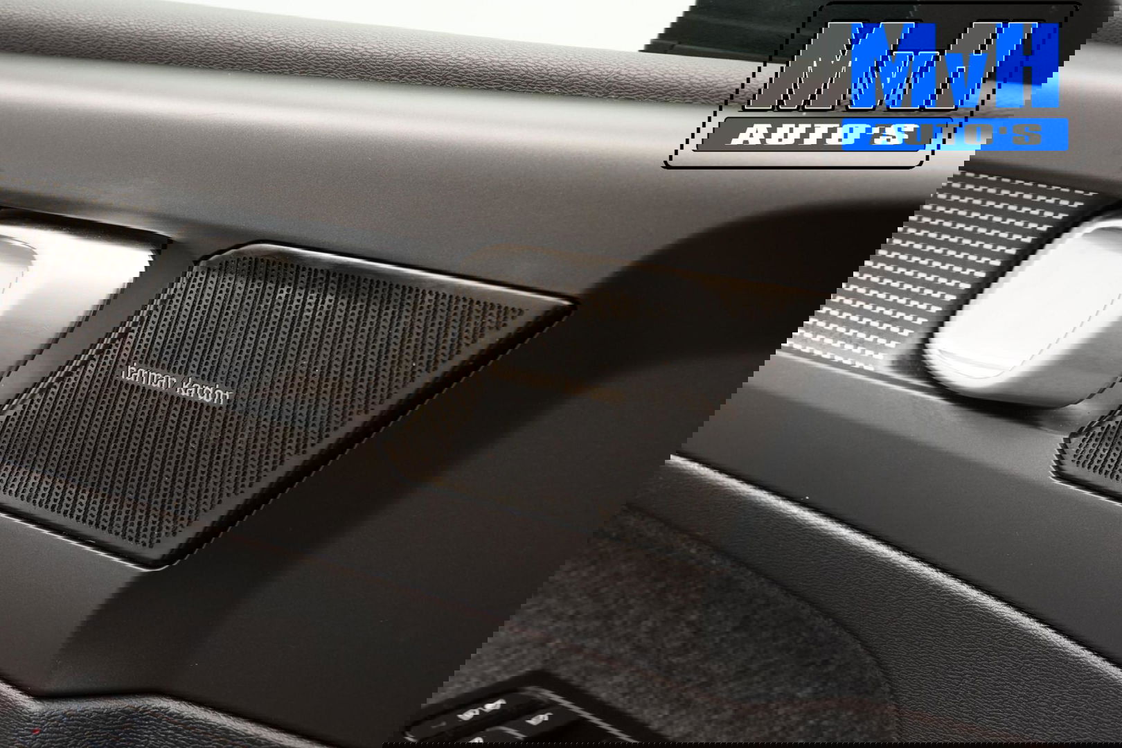 Volvo XC40 1.5 T5 Recharge R-Design|PANO|STOEL/STUUR.VERW|H/K.AUDIO