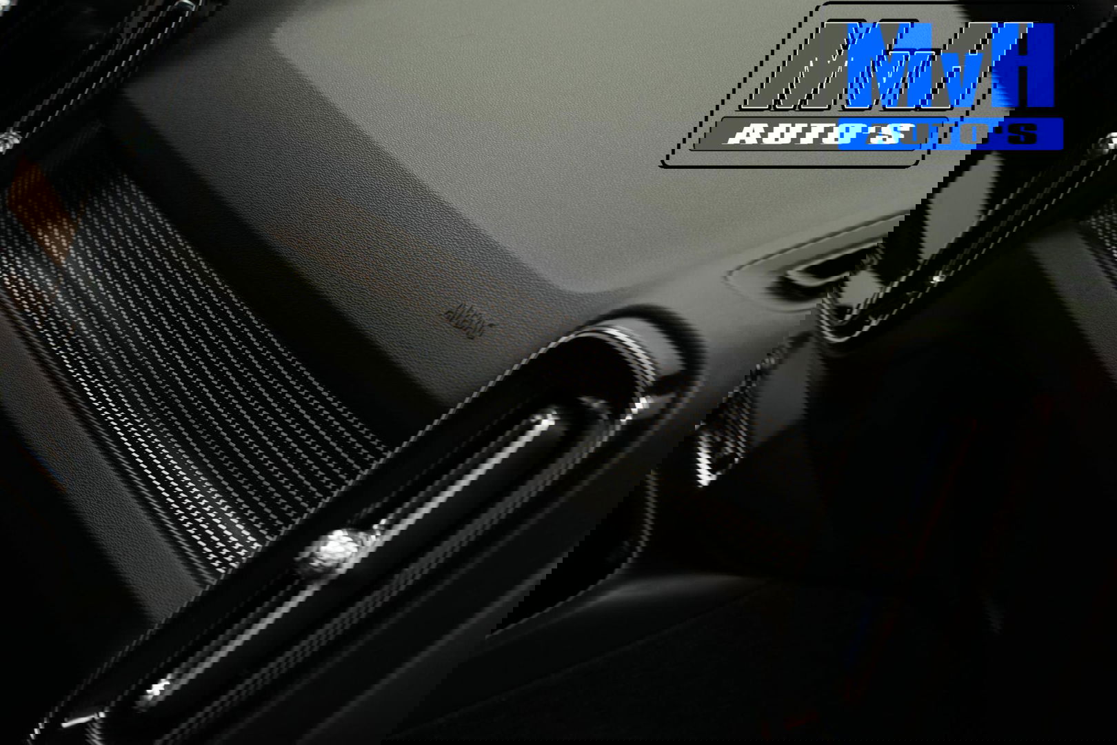 Volvo XC40 1.5 T5 Recharge R-Design|PANO|STOEL/STUUR.VERW|H/K.AUDIO