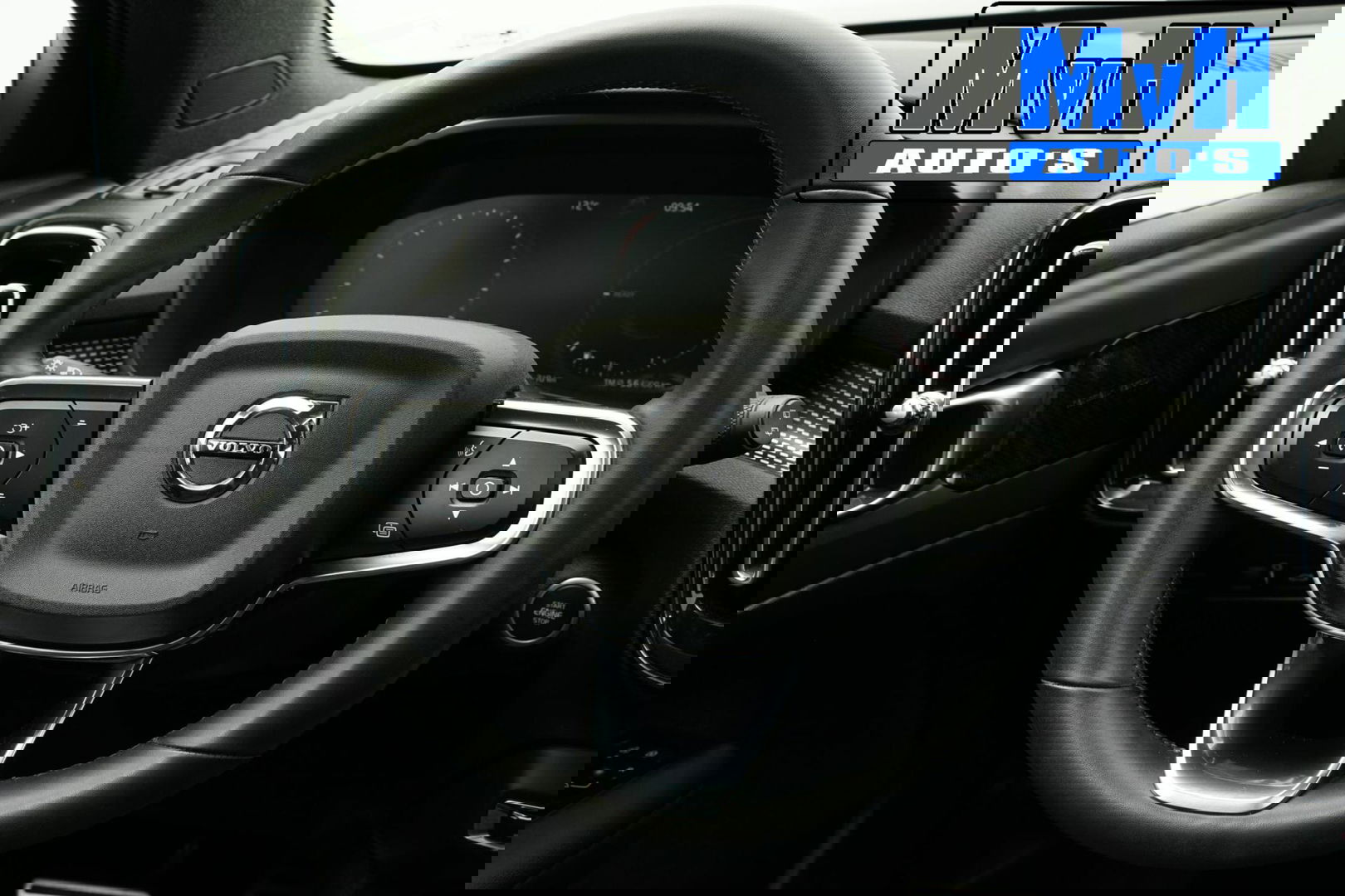 Volvo XC40 1.5 T5 Recharge R-Design|PANO|STOEL/STUUR.VERW|H/K.AUDIO