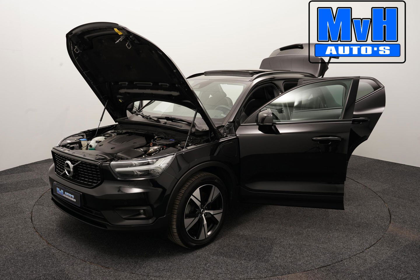 Volvo XC40 1.5 T5 Recharge R-Design|PANO|STOEL/STUUR.VERW|H/K.AUDIO