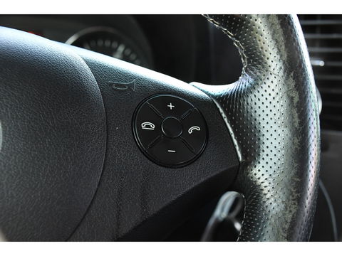 Mercedes-Benz Sprinter V6 319 3.0 L2H2 DC PB Edition Camera, Cruise, 3500KG Trekhaak, Stoelverwarming, Automaat, Multimedia, 190PK, Uniek!