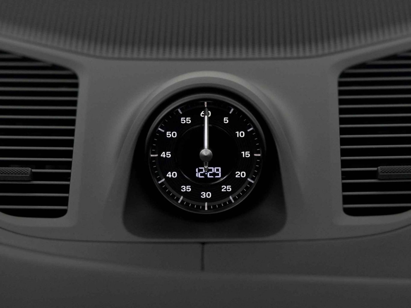 Porsche Cayenne 3.0 E-Hybrid 470PK / Sport Design / Bose / 2024 / ACC