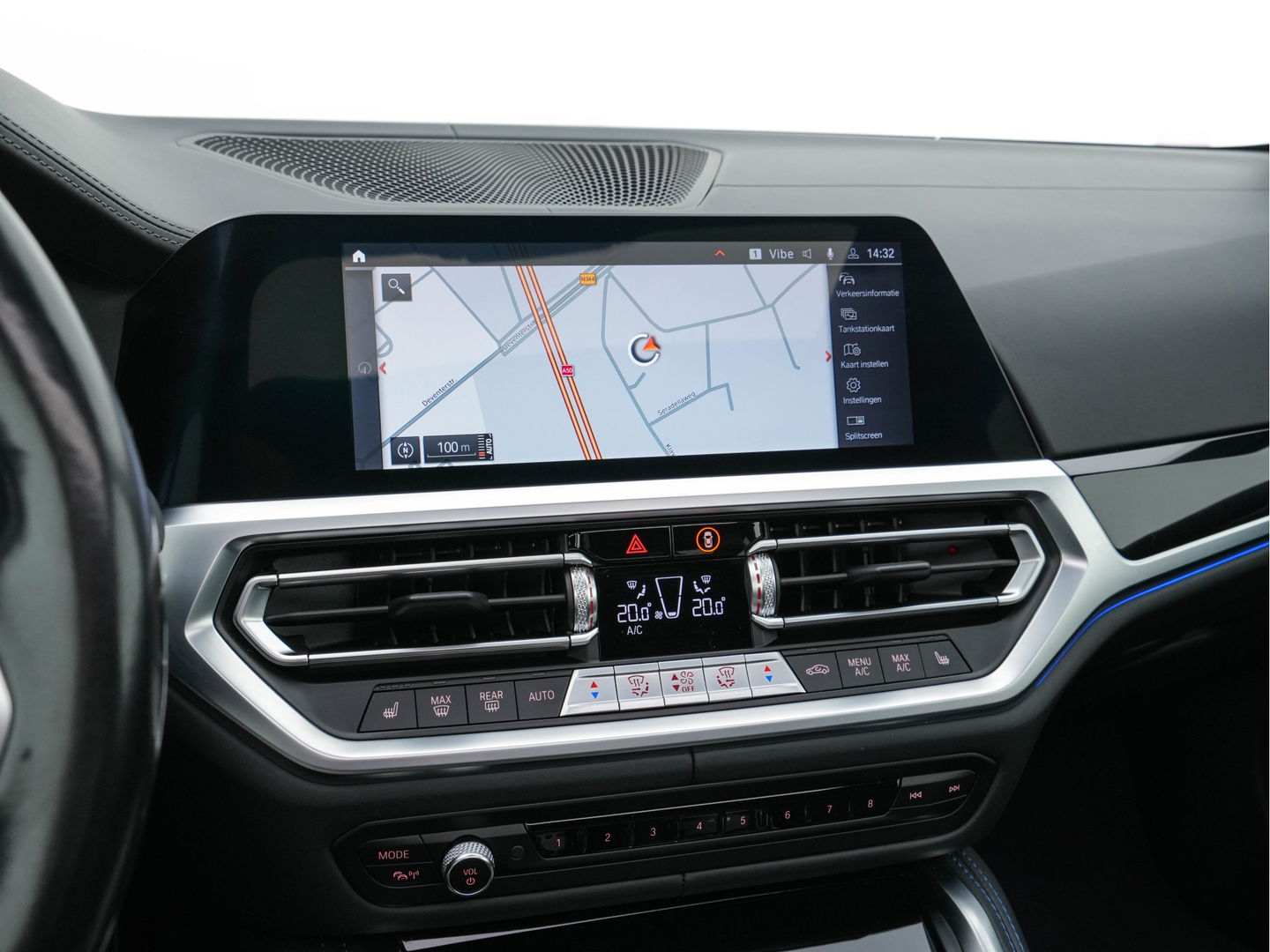 BMW 4 Serie Coupé M440i xDrive High Executive Aut. *PANO | LEATHER | HARMAN/KARDON | HEAD-UP | LASER-LED | ADAPTIVE-CRUISE | TOPVIEW | MEMORY-PACK | KEYLESS | HEATED-SPORTSEATS | DAB+ | DIGI-COCKPIT | SHIFTPADDLES | TOWBAR | 19''ALU*