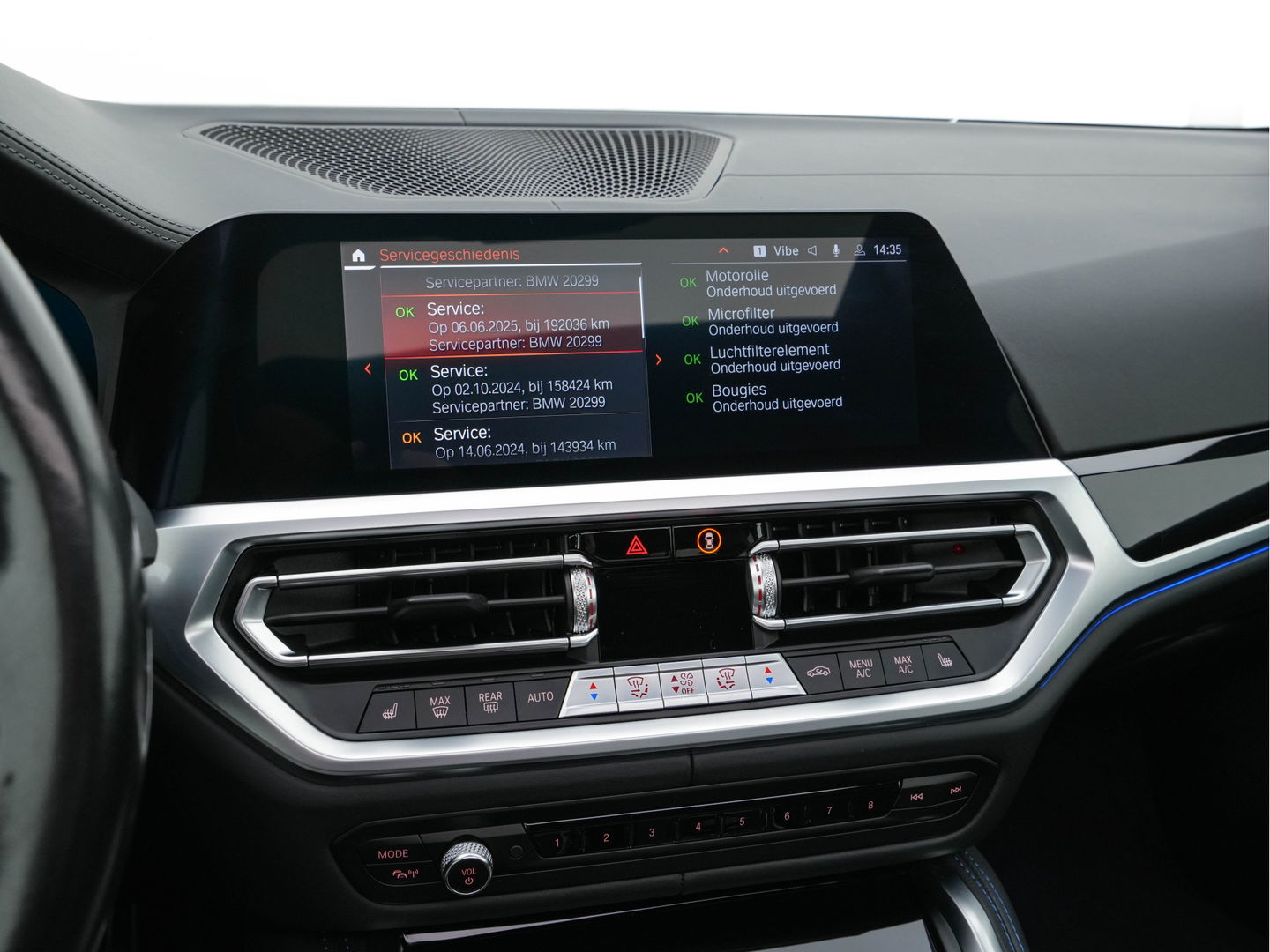 BMW 4 Serie Coupé M440i xDrive High Executive Aut. *PANO | LEATHER | HARMAN/KARDON | HEAD-UP | LASER-LED | ADAPTIVE-CRUISE | TOPVIEW | MEMORY-PACK | KEYLESS | HEATED-SPORTSEATS | DAB+ | DIGI-COCKPIT | SHIFTPADDLES | TOWBAR | 19''ALU*