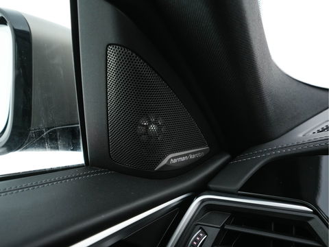 BMW 4 Serie Coupé M440i xDrive High Executive Aut. *PANO | LEATHER | HARMAN/KARDON | HEAD-UP | LASER-LED | ADAPTIVE-CRUISE | TOPVIEW | MEMORY-PACK | KEYLESS | HEATED-SPORTSEATS | DAB+ | DIGI-COCKPIT | SHIFTPADDLES | TOWBAR | 19''ALU*