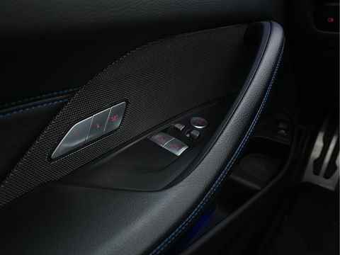 BMW 4 Serie Coupé M440i xDrive High Executive Aut. *PANO | LEATHER | HARMAN/KARDON | HEAD-UP | LASER-LED | ADAPTIVE-CRUISE | TOPVIEW | MEMORY-PACK | KEYLESS | HEATED-SPORTSEATS | DAB+ | DIGI-COCKPIT | SHIFTPADDLES | TOWBAR | 19''ALU*