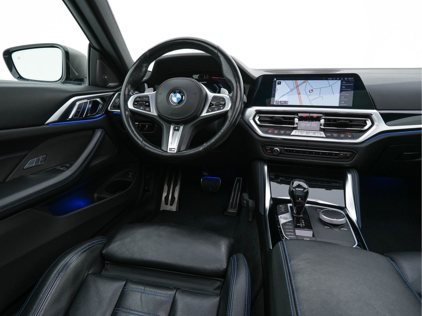 BMW 4 Serie Coupé M440i xDrive High Executive Aut. *PANO | LEATHER | HARMAN/KARDON | HEAD-UP | LASER-LED | ADAPTIVE-CRUISE | TOPVIEW | MEMORY-PACK | KEYLESS | HEATED-SPORTSEATS | DAB+ | DIGI-COCKPIT | SHIFTPADDLES | TOWBAR | 19''ALU*