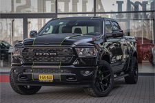 Dodge Ram Pick-Up - SPORT | 5.7 V8 4x4 HEMI | PANORAMA DAK | GROOTSCHEM 12 INCH | LPG | Diamond Black Pearl | CREW CAB | DUBBELE CABINE | 5 PERSOONS | DC | VOORRAAD NR 2554 - 6048