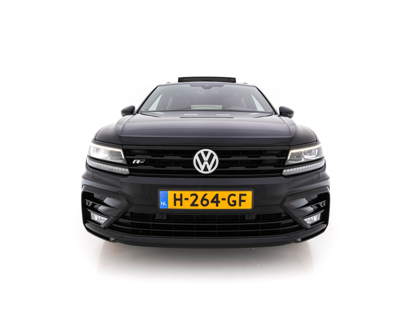 Volkswagen Tiguan Allspace 1.5 TSI R-Line Highline Business [ 7-Pers. ] Aut. *PANO | ARTVELOURS | FULL-LED | DIGI-COCKPIT | KEYLESS | ADAPTIVE-CRUISE | CAMERA | SHIFTPADDLES | CARPLAY | DAB+ | HEATED-COMFORTSEATS | NAVI-FULLMAP | PRIVACYGLASS | 19''ALU*