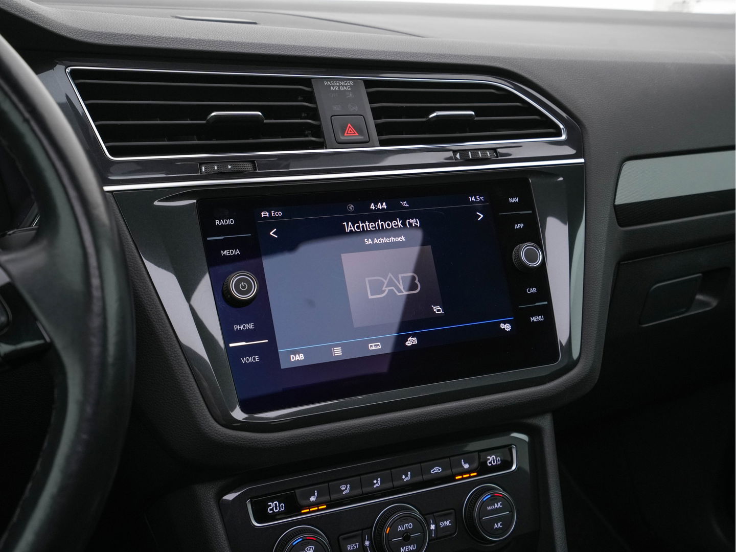 Volkswagen Tiguan Allspace 1.5 TSI R-Line Highline Business [ 7-Pers. ] Aut. *PANO | ARTVELOURS | FULL-LED | DIGI-COCKPIT | KEYLESS | ADAPTIVE-CRUISE | CAMERA | SHIFTPADDLES | CARPLAY | DAB+ | HEATED-COMFORTSEATS | NAVI-FULLMAP | PRIVACYGLASS | 19''ALU*