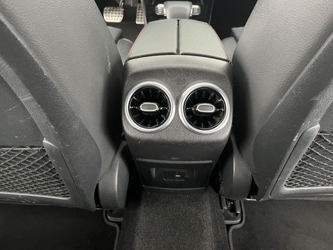 Mercedes-Benz A-Klasse 250 e Business Solution AMG Limited (INCL.BTW) *PANO | LEATHER-MICROFIBRE | FULL-LED | AMBIENTLIGHT | HEATED-SPORTSEATS | WIDESCREEN-DIGICOCKPIT | DAB+ | NAVI-FULLMAP | CAMERA | PRIVACYGLASS |  18''ALU*