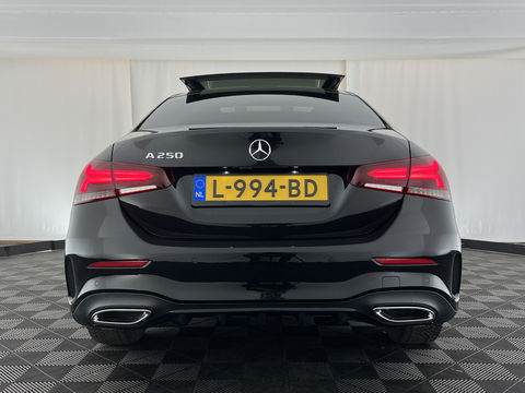 Mercedes-Benz A-Klasse 250 e Business Solution AMG Limited (INCL.BTW) *PANO | LEATHER-MICROFIBRE | FULL-LED | AMBIENTLIGHT | HEATED-SPORTSEATS | WIDESCREEN-DIGICOCKPIT | DAB+ | NAVI-FULLMAP | CAMERA | PRIVACYGLASS |  18''ALU*