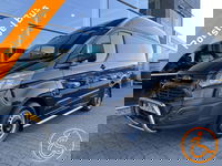 Ford Transit Custom - 3+1 Rolstoelbus 310 2.2 TDCI L1H2 Ambiente ECOnetic (Mooie ruime rolstoelbus met hoog dak en lift!)