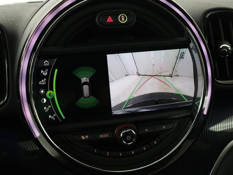 MINI Countryman 1.5 Cooper S E ALL4 Chili | Panoramadak | Leder | Head-Up | Harman/Kardon | Stoelverwarming | Adaptive cruise | Camera | Carplay | Navigatie | Climate control | PHEV | Plug In