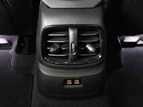 MINI Countryman 1.5 Cooper S E ALL4 Chili | Panoramadak | Leder | Head-Up | Harman/Kardon | Stoelverwarming | Adaptive cruise | Camera | Carplay | Navigatie | Climate control | PHEV | Plug In