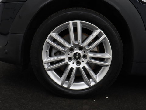 MINI Countryman 1.5 Cooper S E ALL4 Chili | Panoramadak | Leder | Head-Up | Harman/Kardon | Stoelverwarming | Adaptive cruise | Camera | Carplay | Navigatie | Climate control | PHEV | Plug In