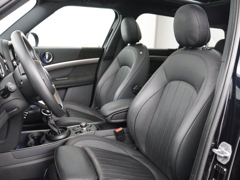 MINI Countryman 1.5 Cooper S E ALL4 Chili | Panoramadak | Leder | Head-Up | Harman/Kardon | Stoelverwarming | Adaptive cruise | Camera | Carplay | Navigatie | Climate control | PHEV | Plug In